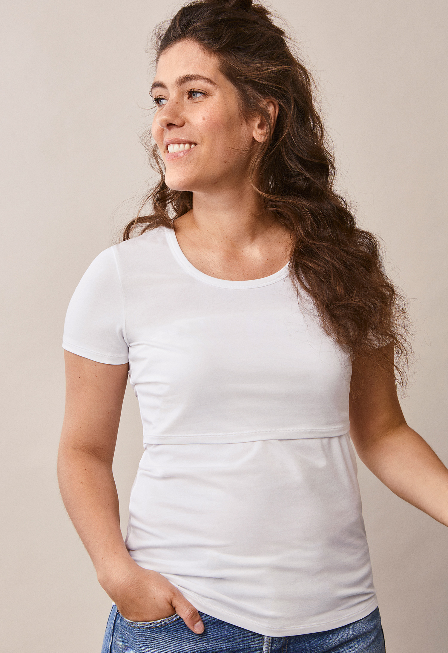 Short sleeve nursing top - White gallery