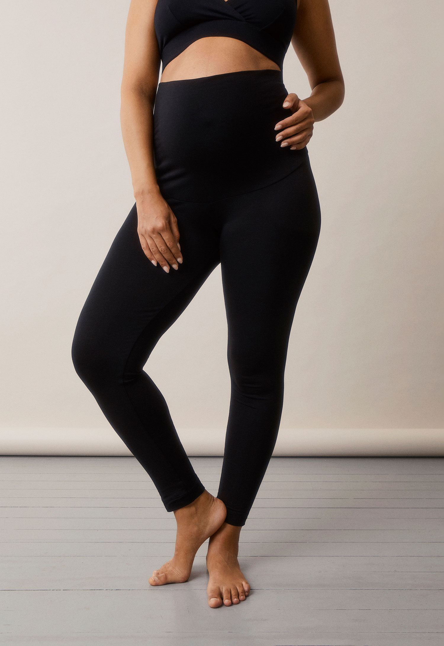 Maternity leggings Lyocell - Black gallery