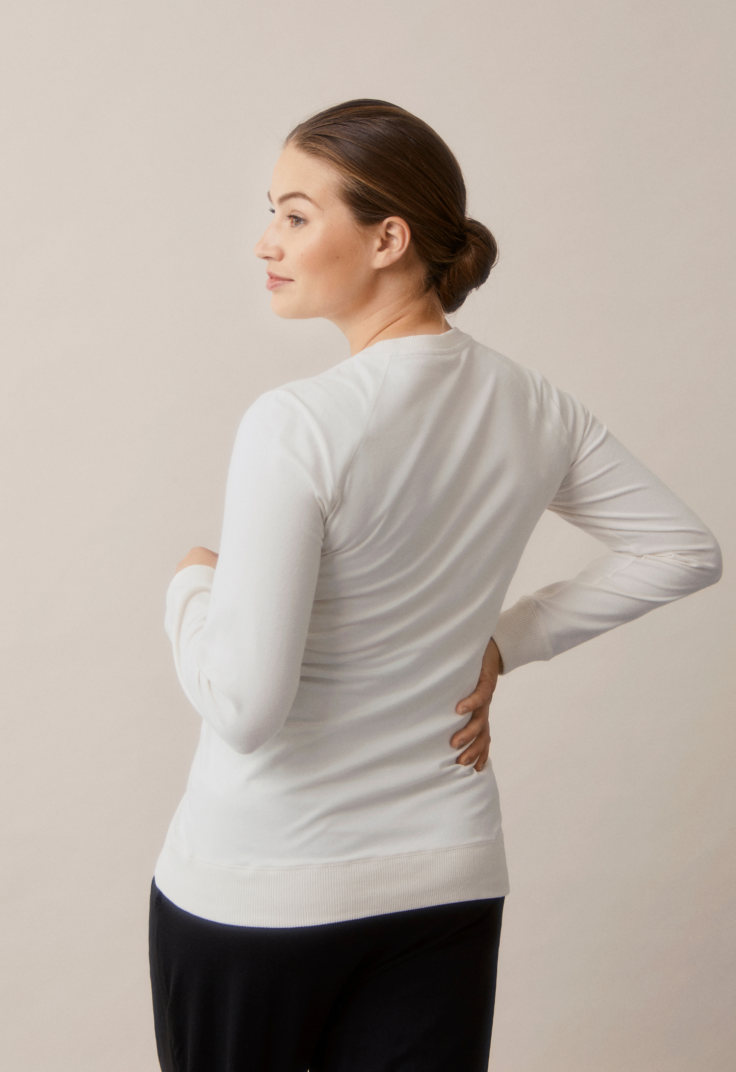 B Warmer Sweatshirt - Tofu gallery