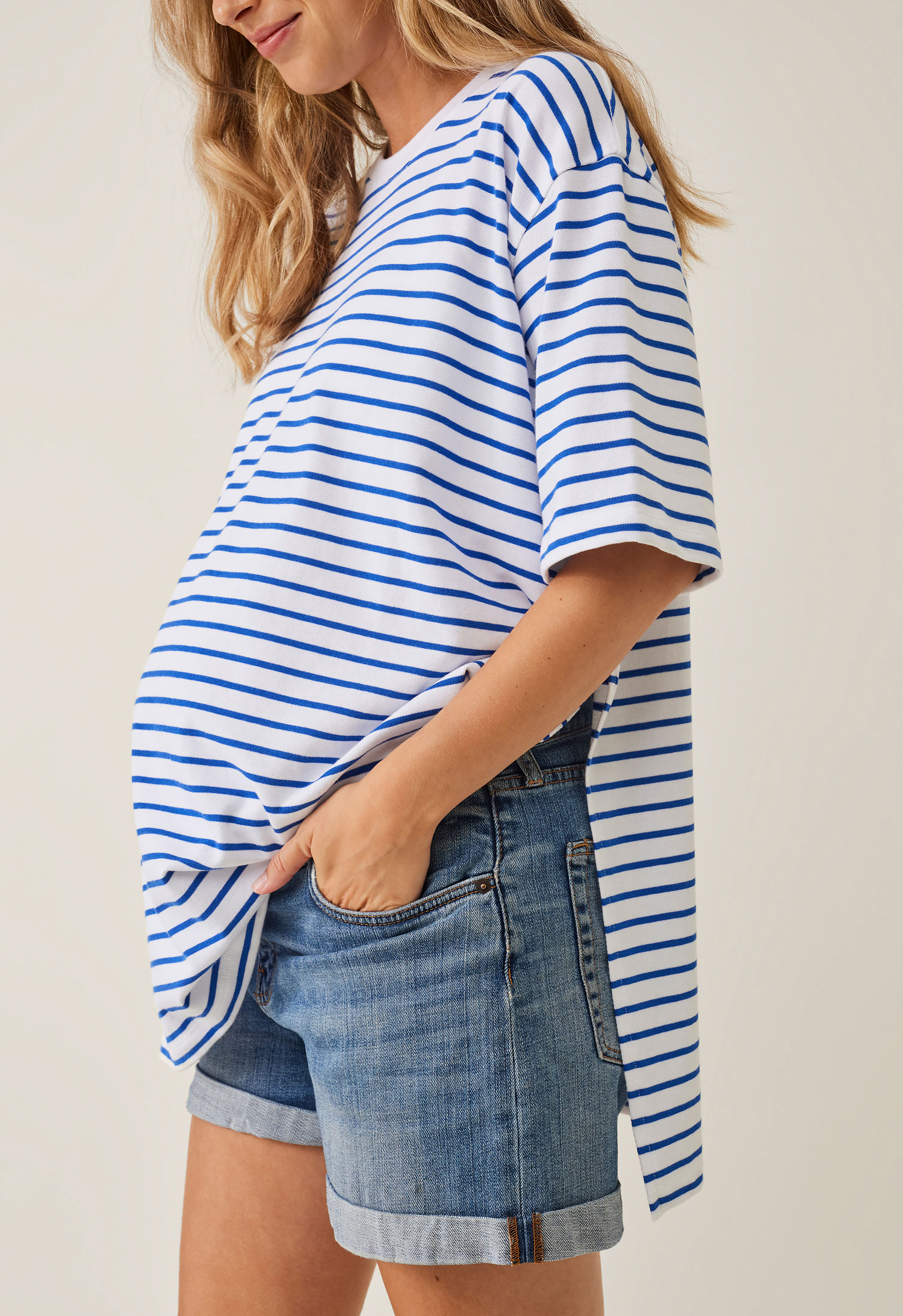 Oversized maternity t-shirt with slit - Striped gallery