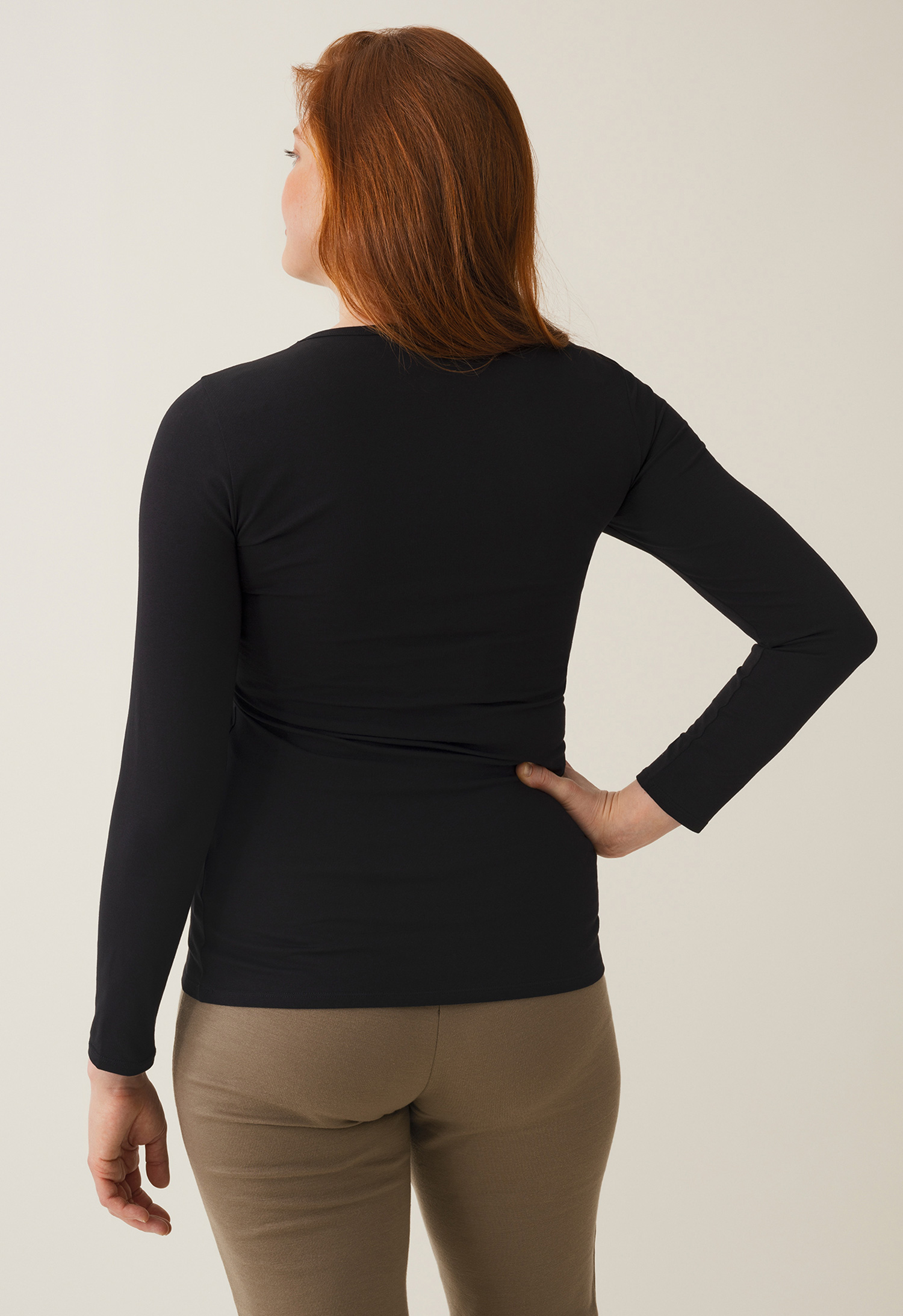 Long sleeve nursing top - Black gallery