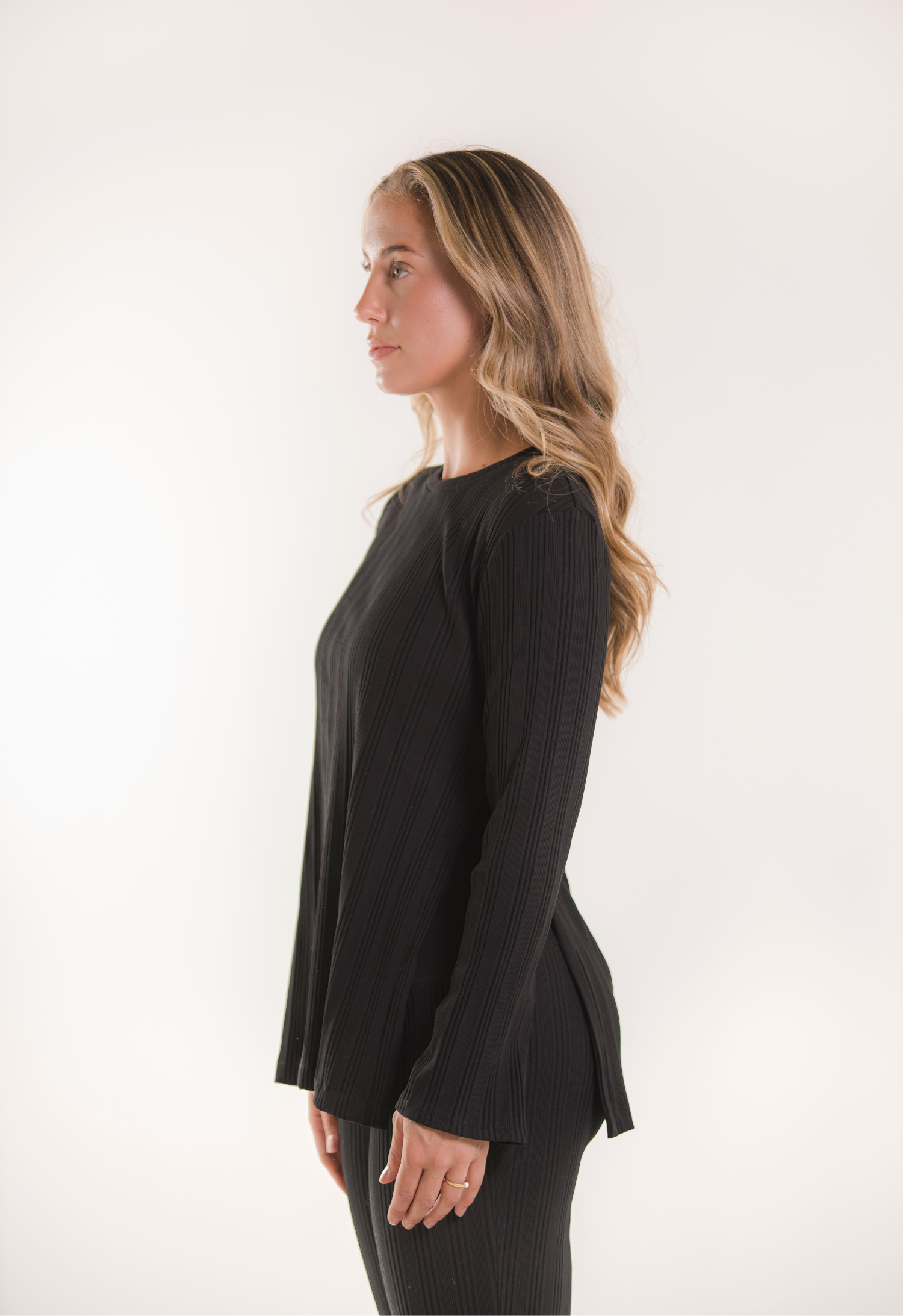 Ribbed maternity top - Black gallery
