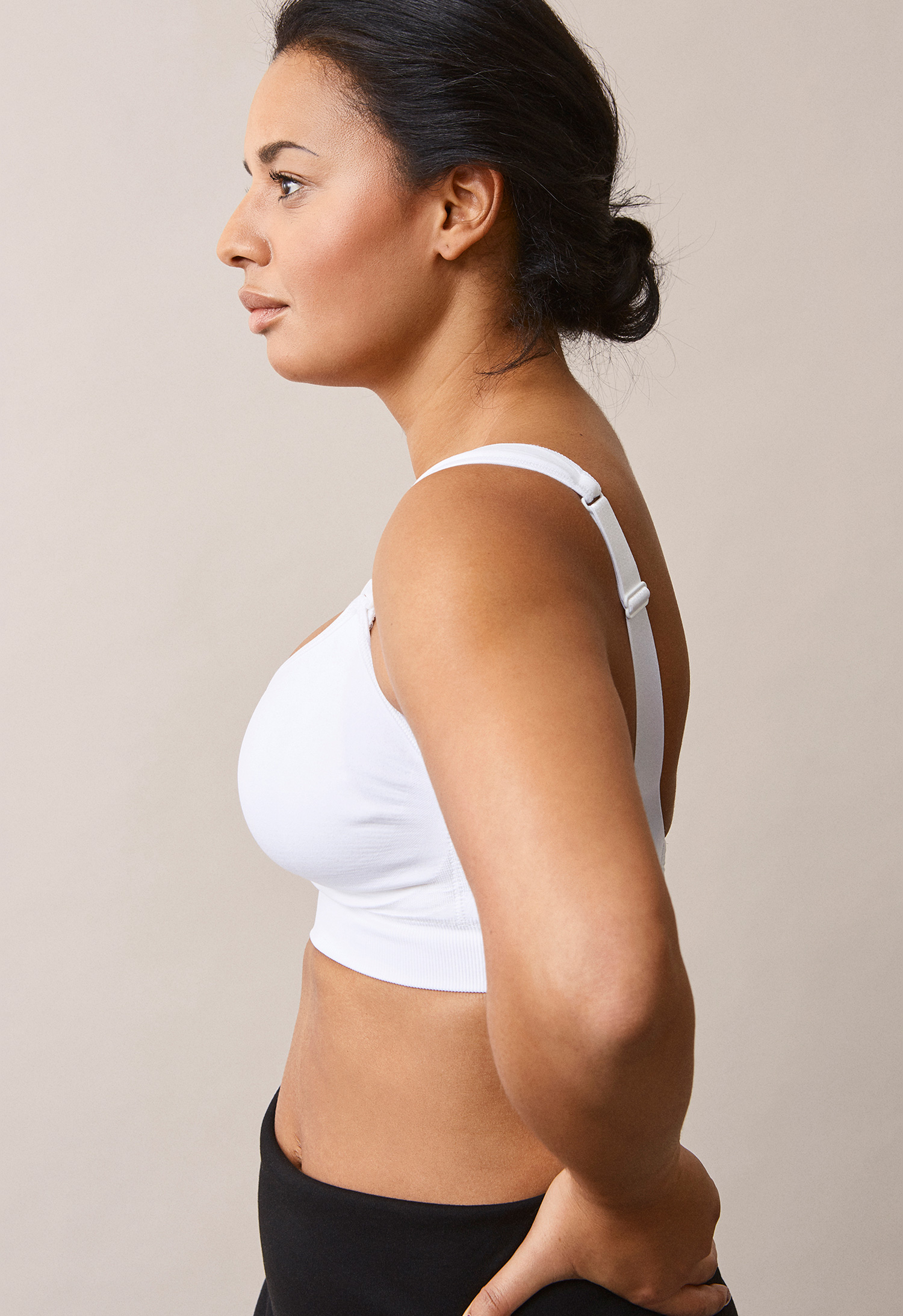 Firm wireless nursing bra 28D - 40G - White gallery