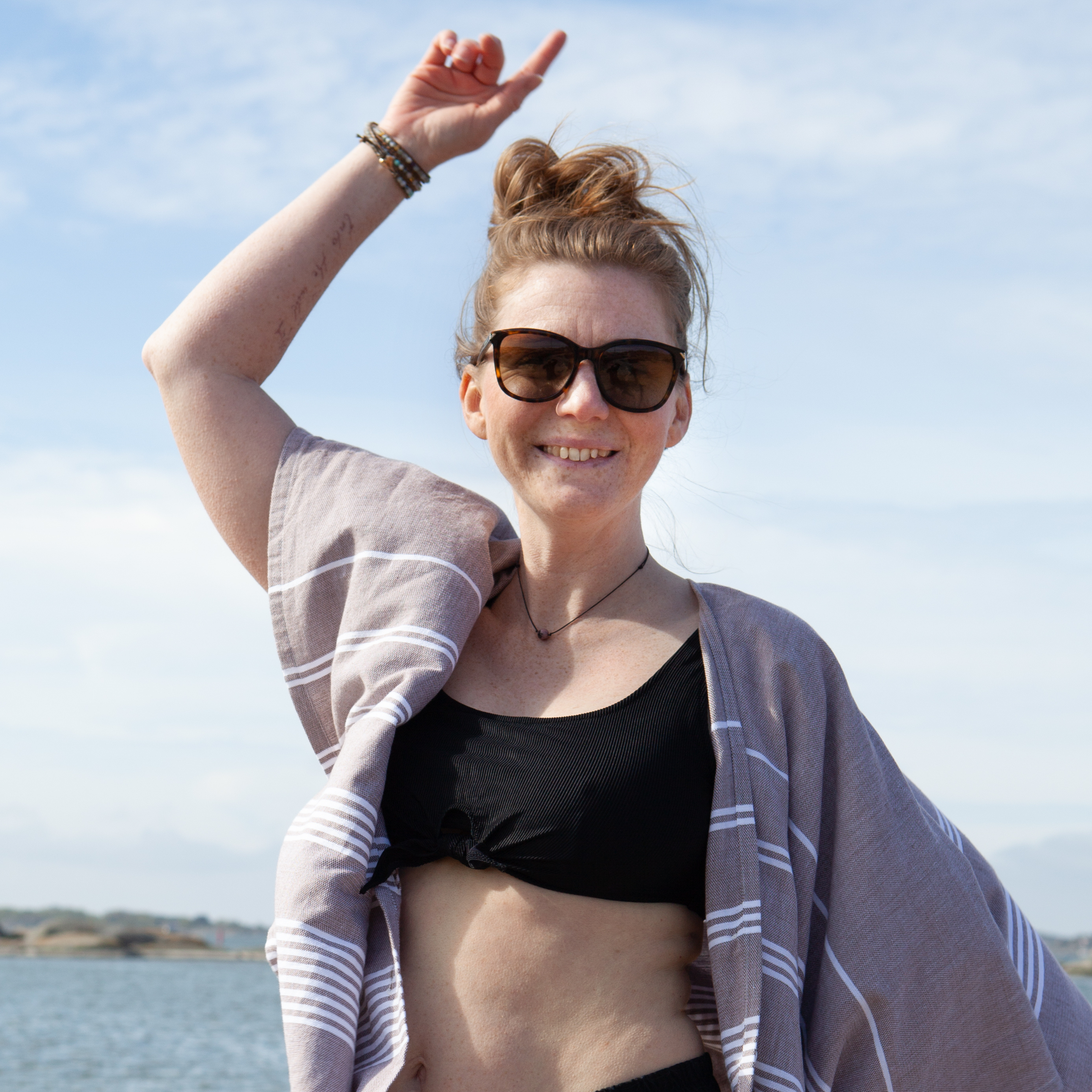 Ribbed Swim Top - Crop Top - Black gallery