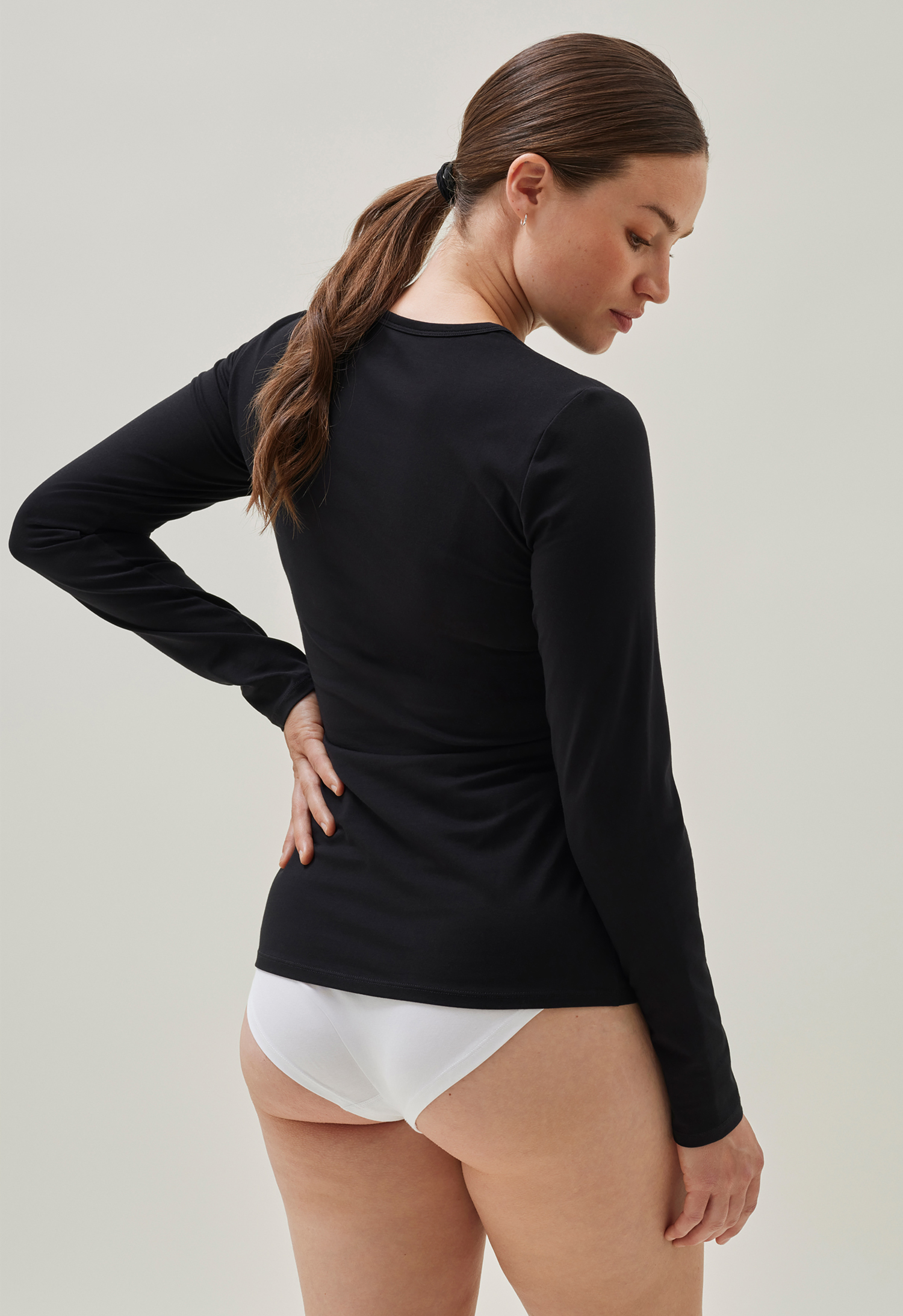 Essential nursing top long sleeve - Black gallery