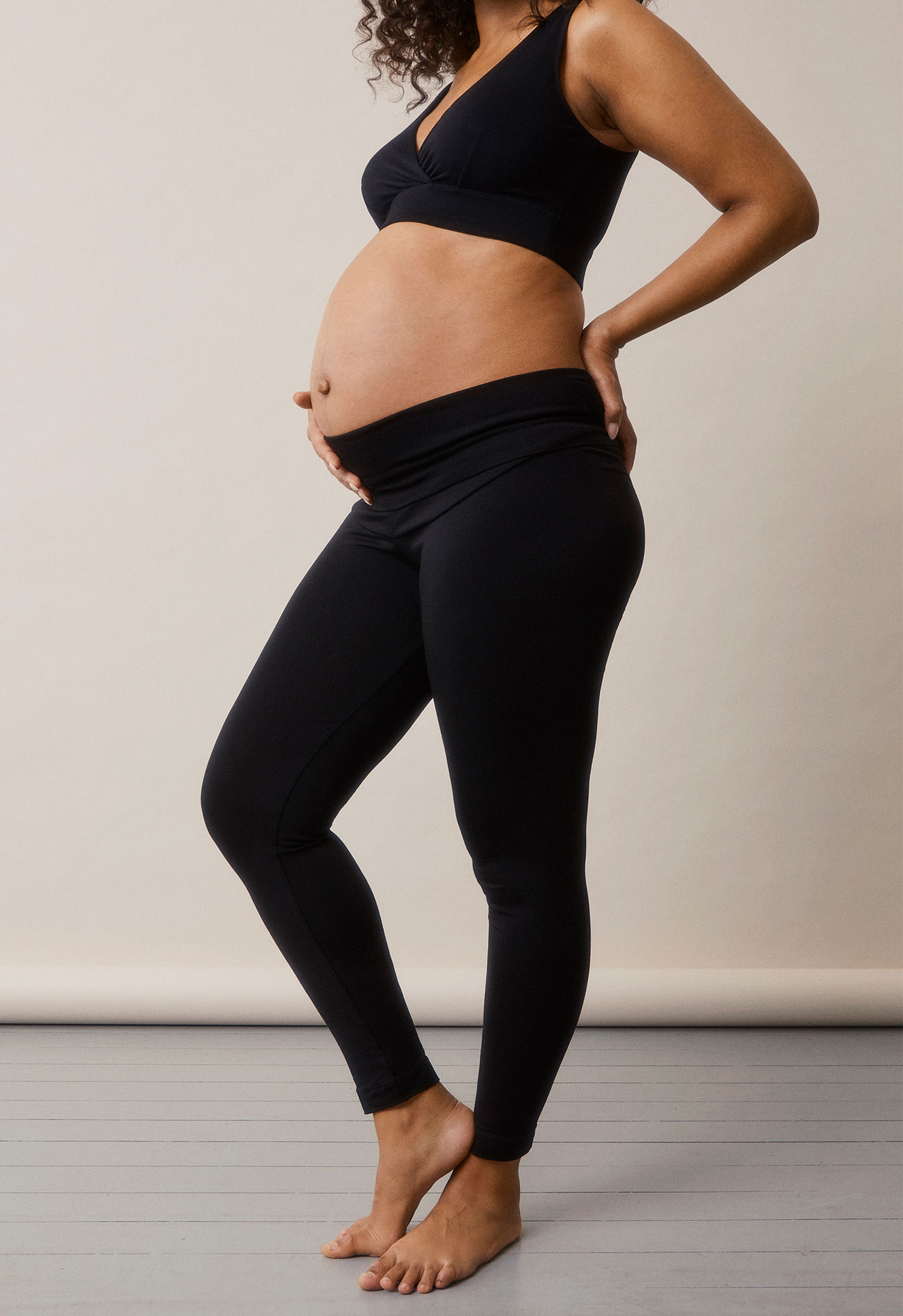 Maternity leggings Lyocell - Black gallery