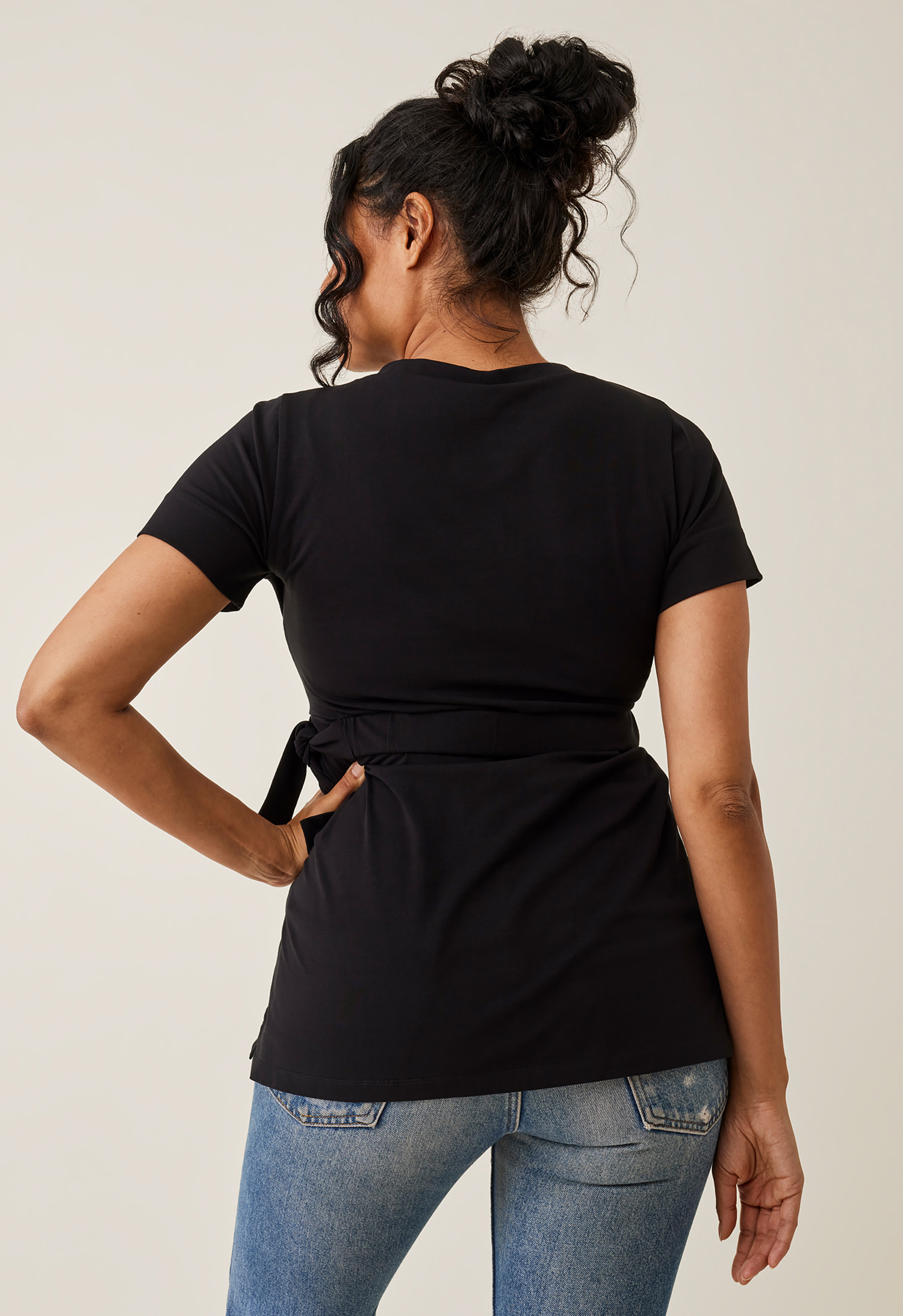Nursing wrap top - Black gallery